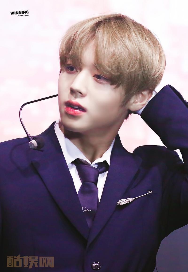 #朴志训[超话]#[心]#朴志训花党高英洙#【高清】181021  Hallyu do<em></em>nation concert饭拍4Pcr.winning_jhsolo不运回存钱罐：Aijs3jcO官方应援棒定金：Ai3YOyDT浪漫2020年台历代购：AimOwta9〈花党〉新剧应援part 1：AiWPmBwG〈花党〉新剧应援par...全文