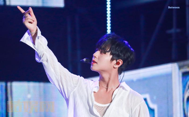 #朴志训[超话]#[心] #朴志训花党高英洙# 【高清】190727 KPOP SUPER Co<em></em>nCERT in 保宁饭拍3Pcr.betweenus_529solo不运回存钱罐：Aijs3jcO可可训改地址：AimOwtaN浪漫2020年台历代购：AimOwta9〈花党〉新剧应援part 1：AiWPmBwG〈花党〉新剧应...全文