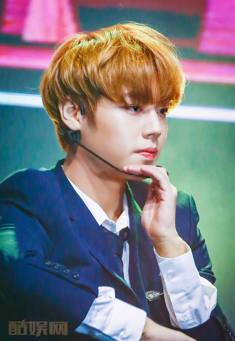 #朴志训[超话]#[心]#朴志训花党高英洙# 【高清】181021 Hallyu do<em></em>nation concert饭拍4Pcr.WE_JIHOONsolo不运回存钱罐：Aijs3jcO浪漫2020年台历代购：AimOwta9〈花党〉新剧应援part 1：AiWPmBwG〈花党〉新剧应援part 2：AiEfeOmF〈花党〉新剧...全文