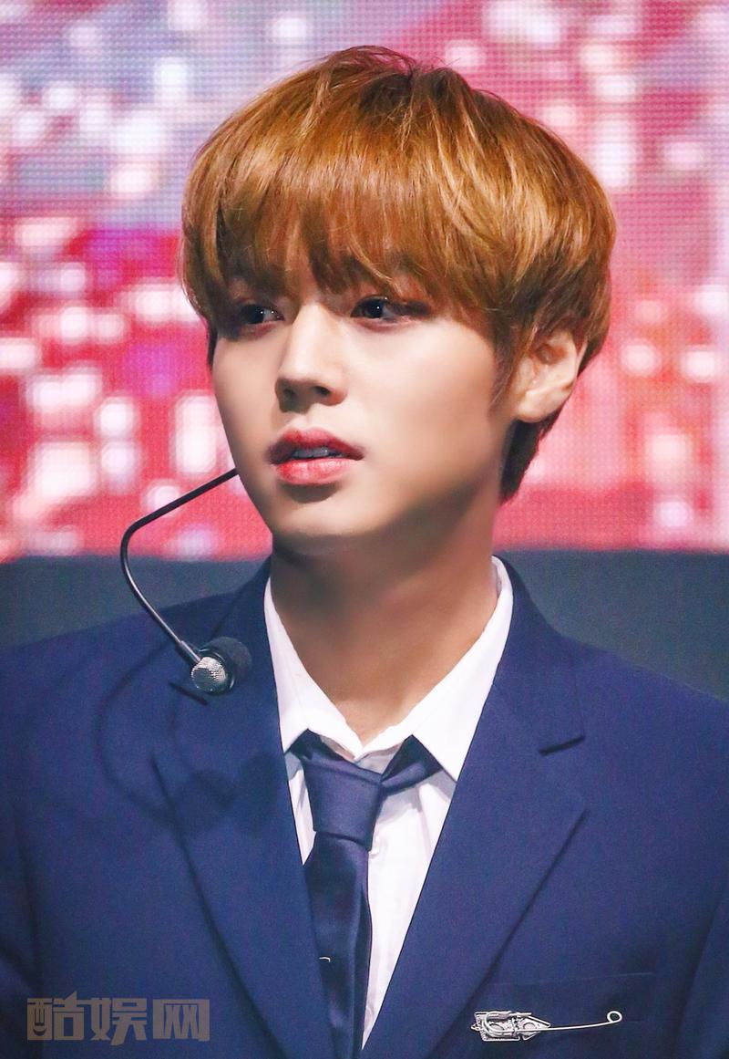 #朴志训[超话]#[心]#朴志训花党高英洙#【高清】181021  Hallyu do<em></em>nation concert饭拍3Pcr.WE_JIHOONsolo不运回存钱罐：Aijs3jcO官方应援棒定金：Ai3YOyDT浪漫2020年台历代购：AimOwta9〈花党〉新剧应援part 1：AiWPmBwG〈花党〉新剧应援part...全文