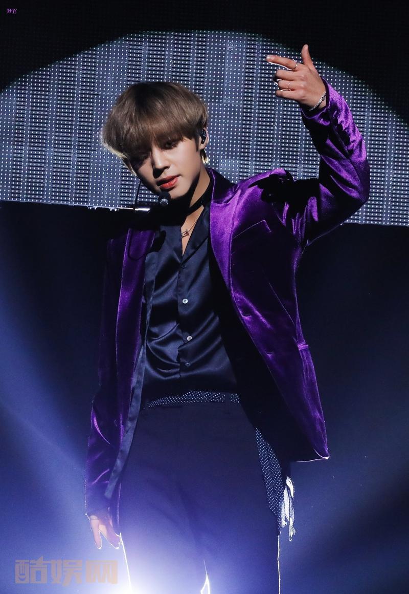 #朴志训[超话]#[心]#朴志训花党高英洙# 【高清】190209 首尔FM饭拍4Pcr.WE_JIHOONsolo不运回存钱罐：Aijs3jcO可可训改地址：AimOwtaN浪漫2020年台历代购：AimOwta9〈花党〉新剧应援part 1：AiWPmBwG〈花党〉新剧应援part 2：...全文