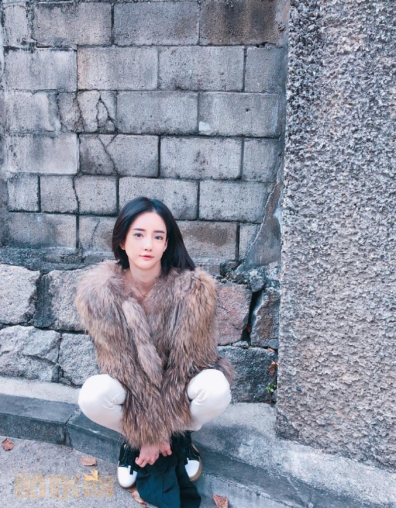 才刚刚入秋，突然发现马上要冬天了。时间好快啊， 皮肤老化也&hellip;额，不敢想象，我们让皮肤放慢老化的步伐？ 嘻嘻！亲们，知道吗？虽然打激光和皮肤护理很重要，但是平时的管理更重要哦。平时不好好保养皮肤的话既加速老化还会伤皮肤的，还年轻，所以不懂保养？长久不保养的话上年纪后会后悔的哈哈哈，亲...全文