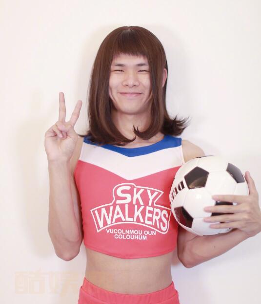 艾克里里女装照