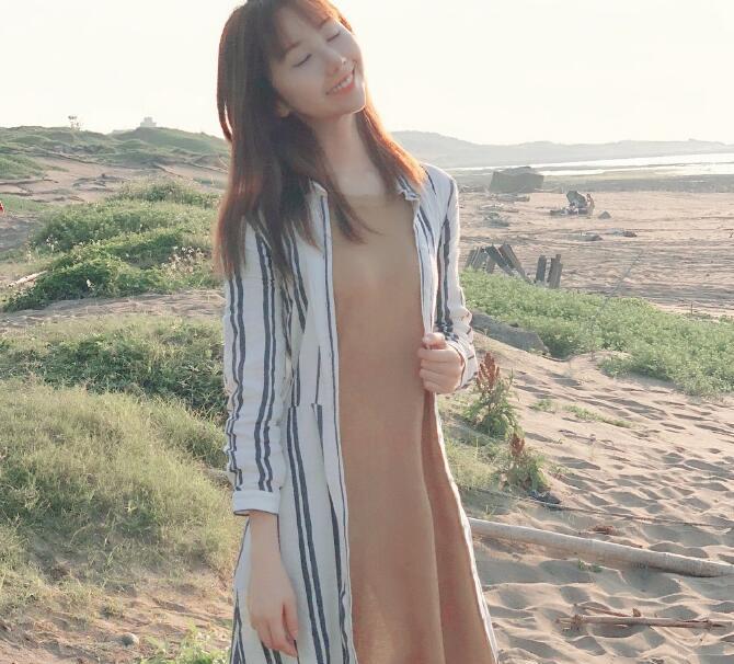 程茉户外休闲照