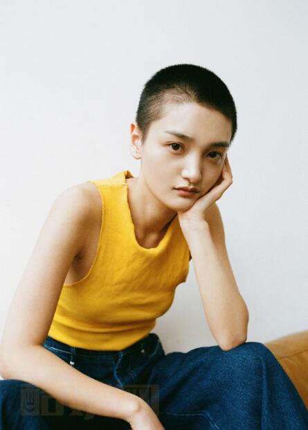 付小仙板寸头写真