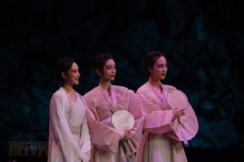 高智洋个人资料简介 高智洋舞台剧照