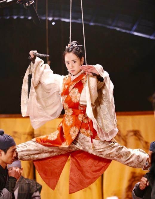 韩春南剧照合集