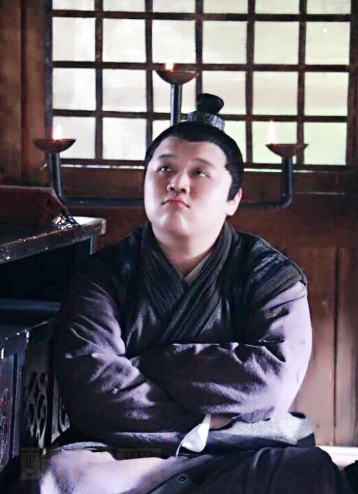 胡宇轩古装剧照