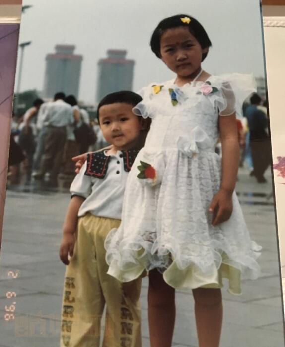 胡宇轩小时候照片