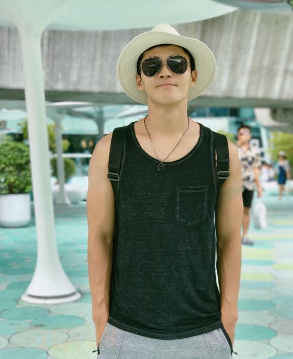 季东燃街拍写真