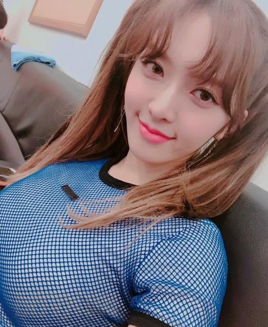 金澯美甜美自拍照