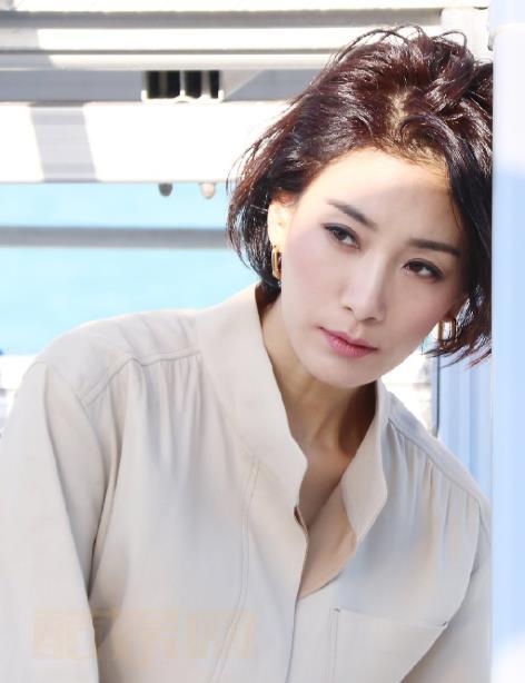 金瑞亨甜美气质写真