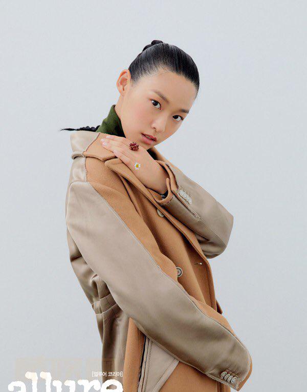 金雪炫杂志画报写真