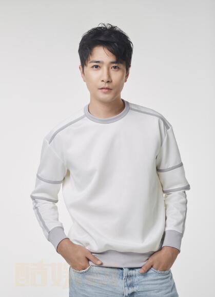 姬晓飞帅气写真