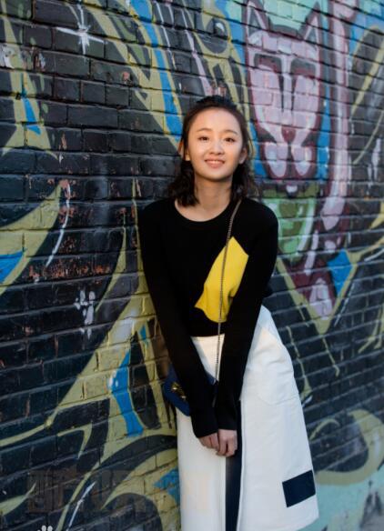 梁宝羚街拍写真