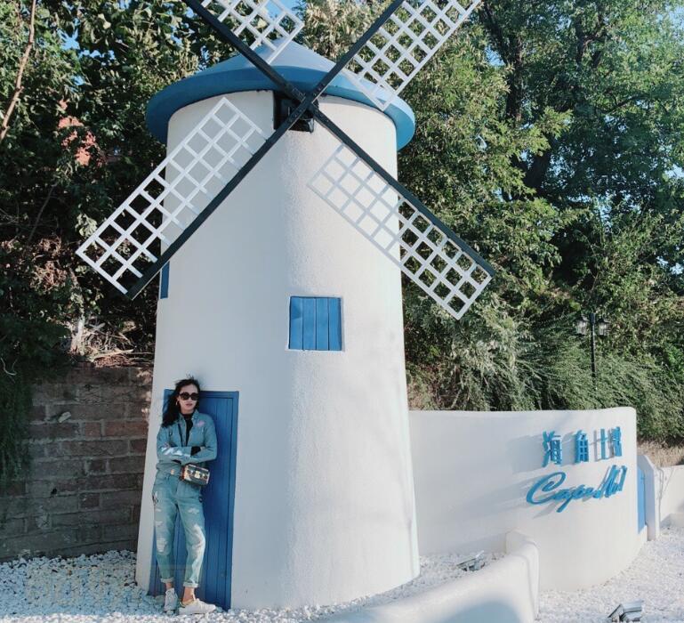 李柏蓉户外旅行照