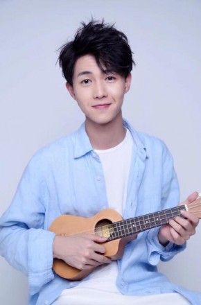 李明源