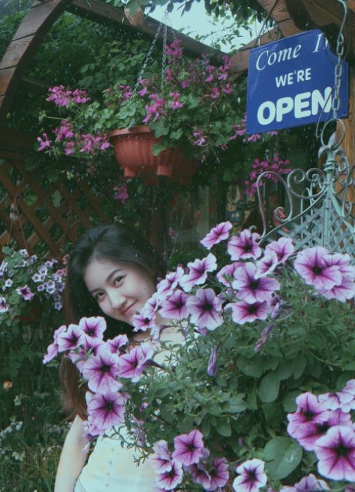 李思睿户外写真