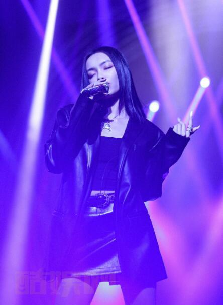 刘柏辛舞台表演