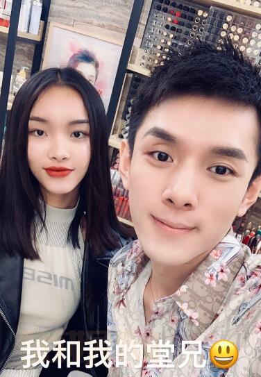 刘柏辛个人资料简介 刘柏辛家人合照