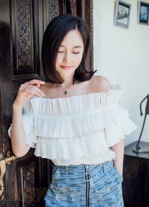 刘晓晔街拍写真