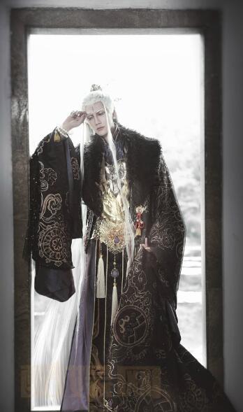 李向哲cosplay写真