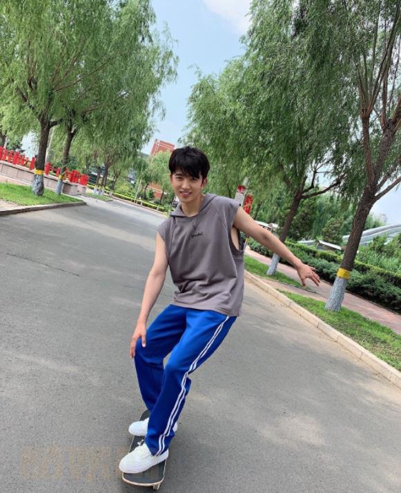 李政军片场照
