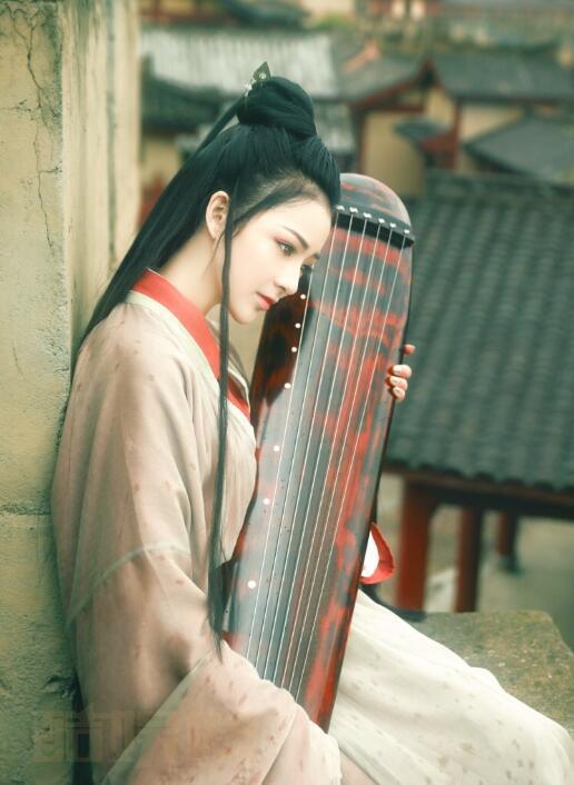 陆恩馨古风写真