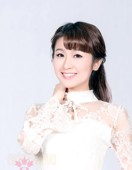 罗瑜敏个人写真