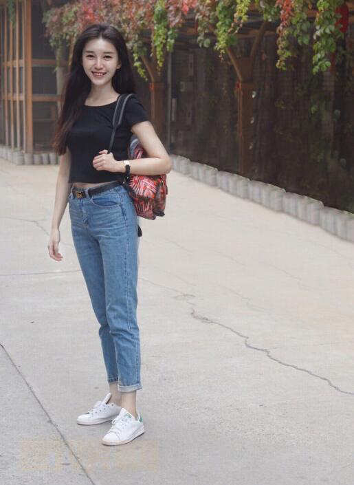 鲁筱冉街拍写真