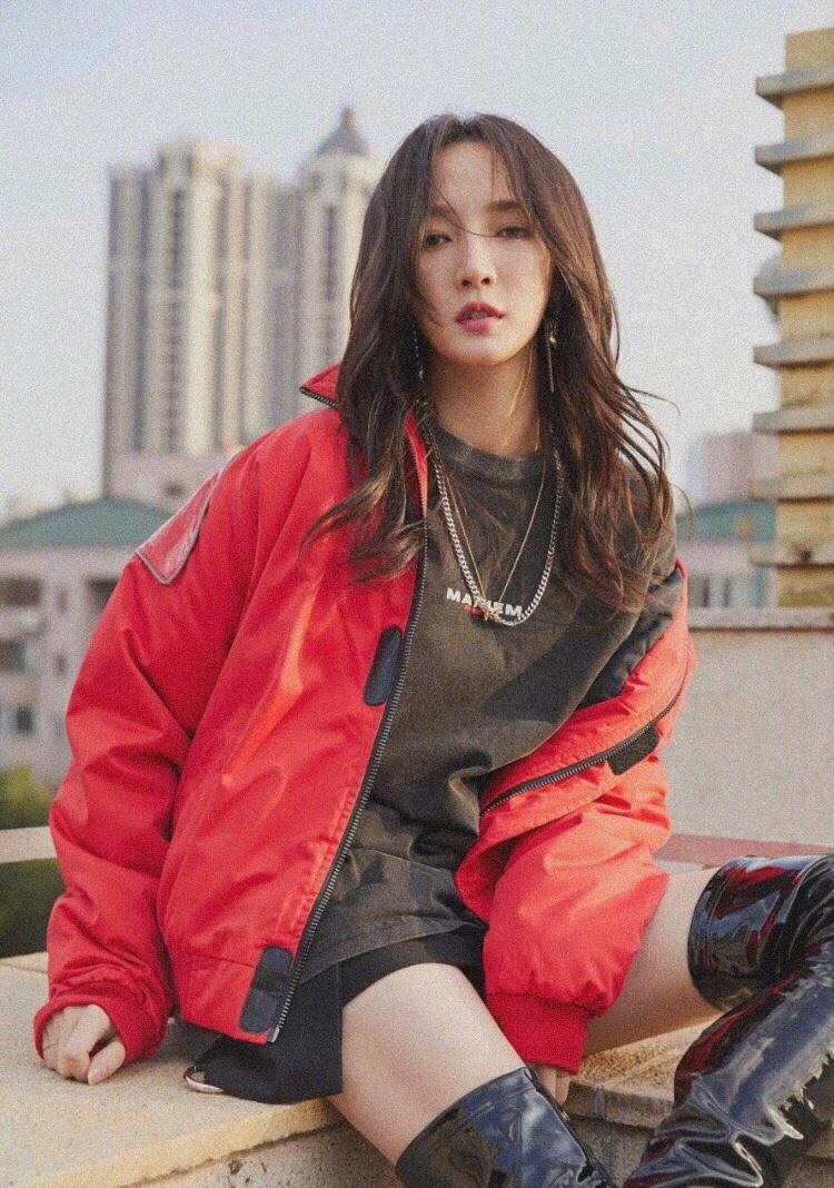 孟佳图片大全_孟佳个人资料简介_家庭背景-明星库