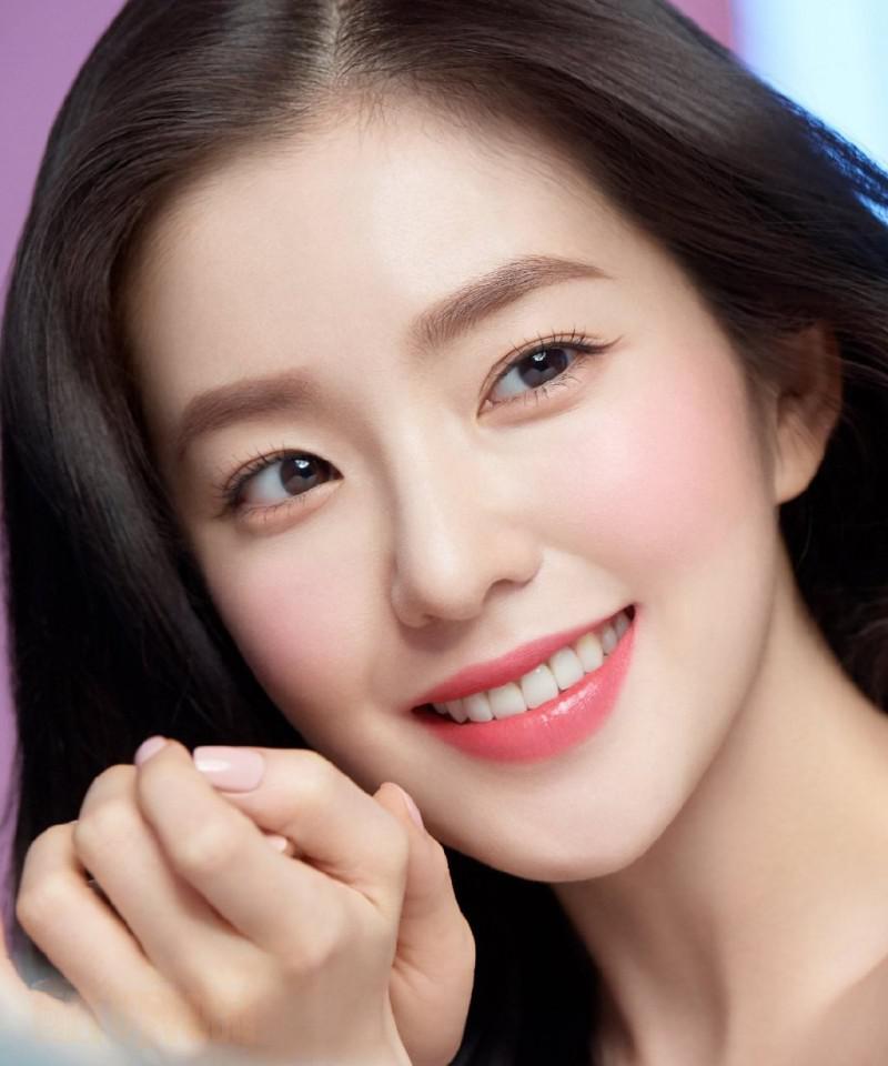 裴珠泫代言写真