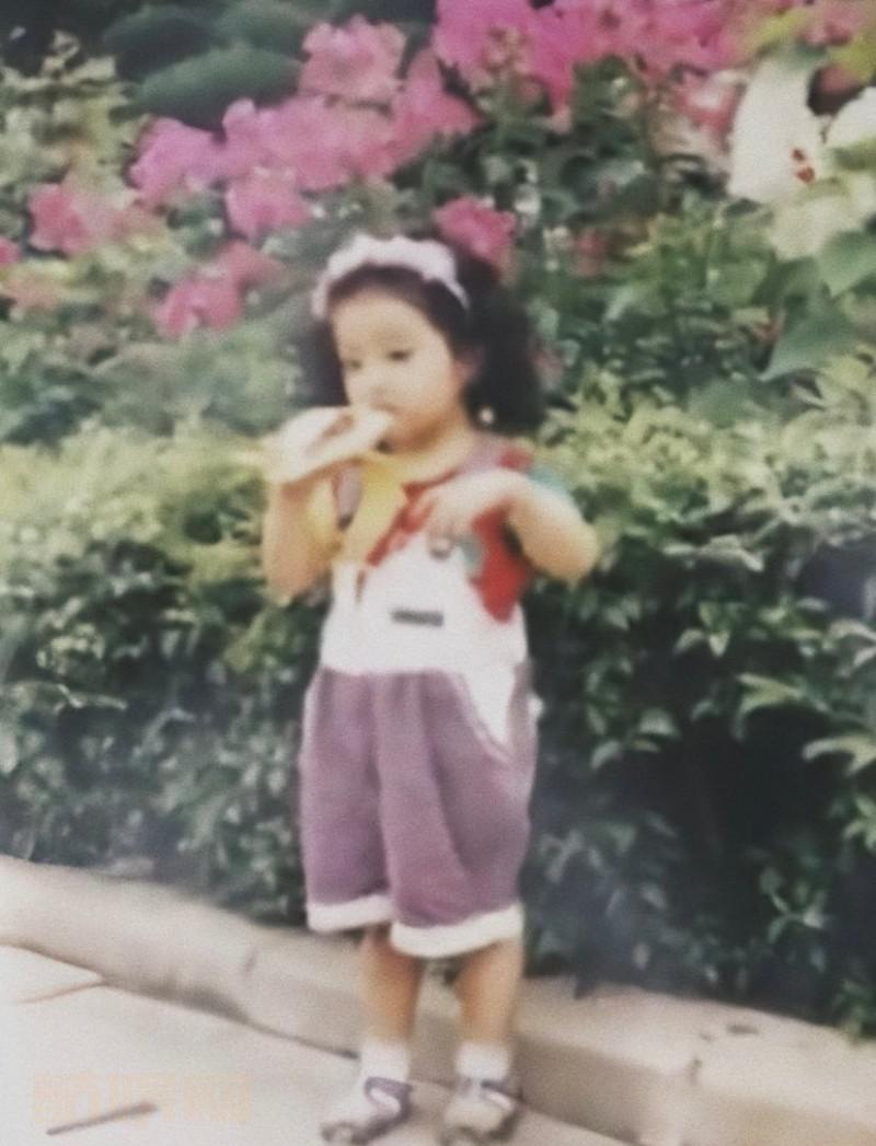 裴珠泫童年照