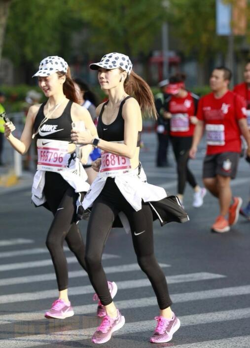 钱迪迪运动健身照