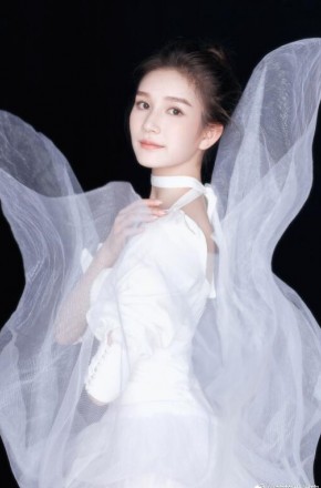 阮巨