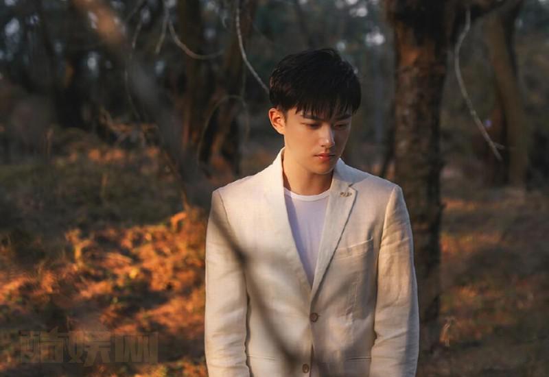 芮伟航个人资料简介 芮伟航写真照