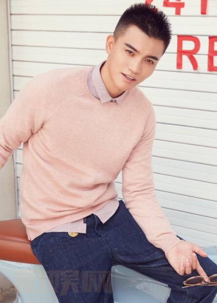 王羽铮街拍写真