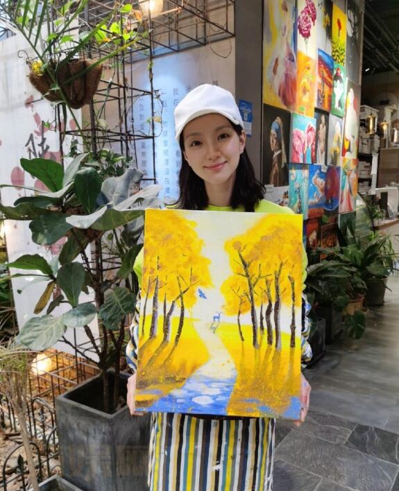 魏璐生活照