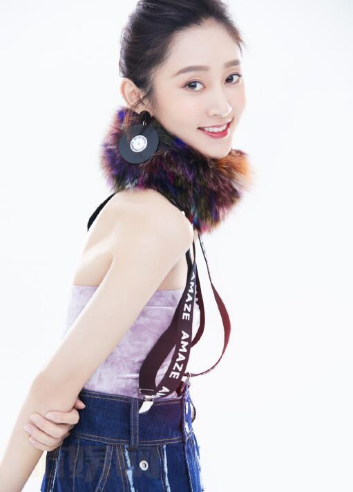 魏小也个性写真