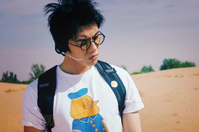 萧传勳现代剧照