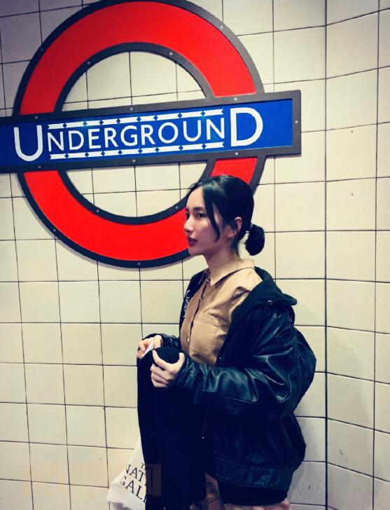 肖雨雨户外旅行照