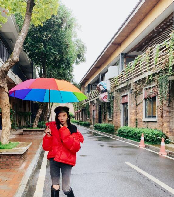 熊悦希户外旅行照