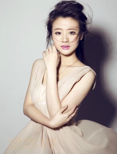 徐小溢个人写真