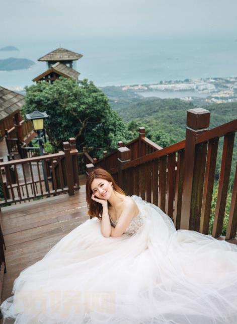 徐小溢婚纱照写真