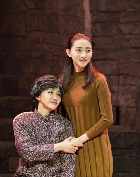 杨叙辰话剧作品照