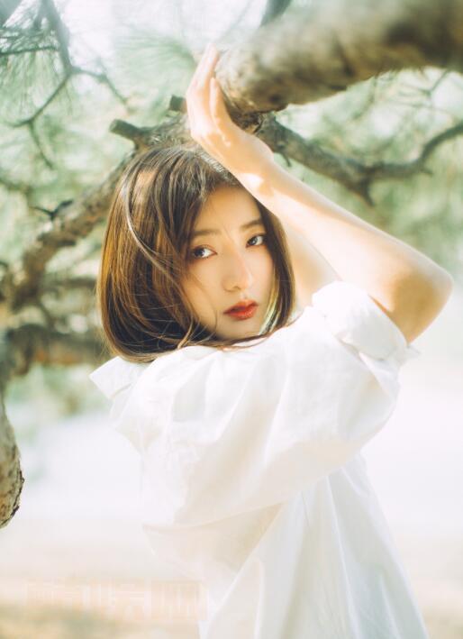 杨伊墨唯美写真