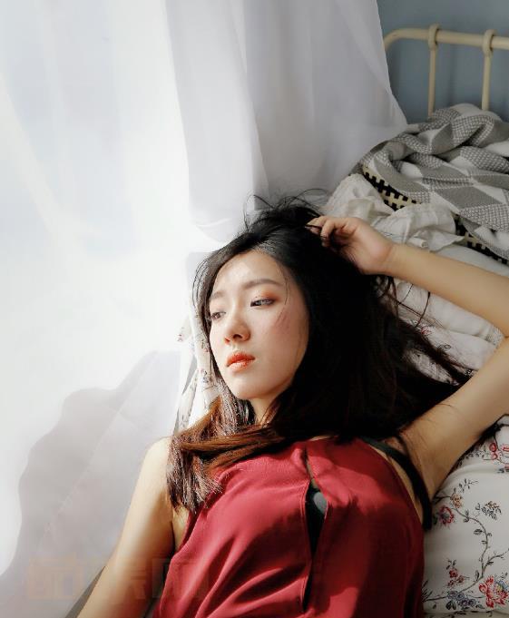 颜灵兰私房照写真