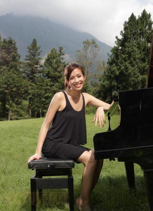 袁咏琳早期青涩照