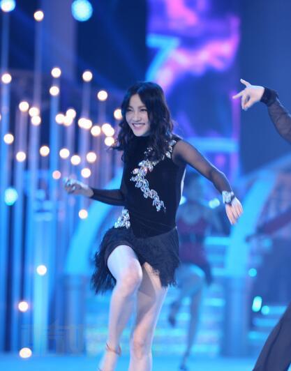 周楚濋舞蹈比赛照