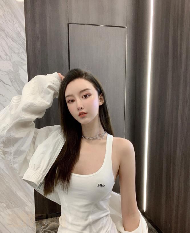 周麟嘉生活照